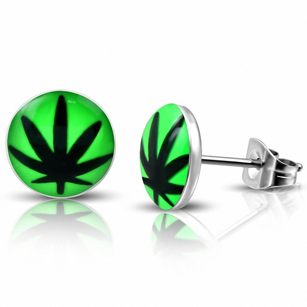 7mm | Boucles d'oreilles clous cercle Cercle Vert Feuille d'érable / Marijuana Ganja en acier inoxydable (Paire)