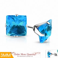 3mm | Boucles d'oreilles carrées en acier inoxydable avec griffes bleu ciel / aigue-marine CZ (paire)