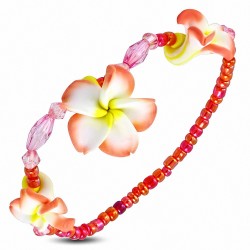 Bracelet extensible à breloques avec lien de charm en forme de fleur de fimo / argile polymère