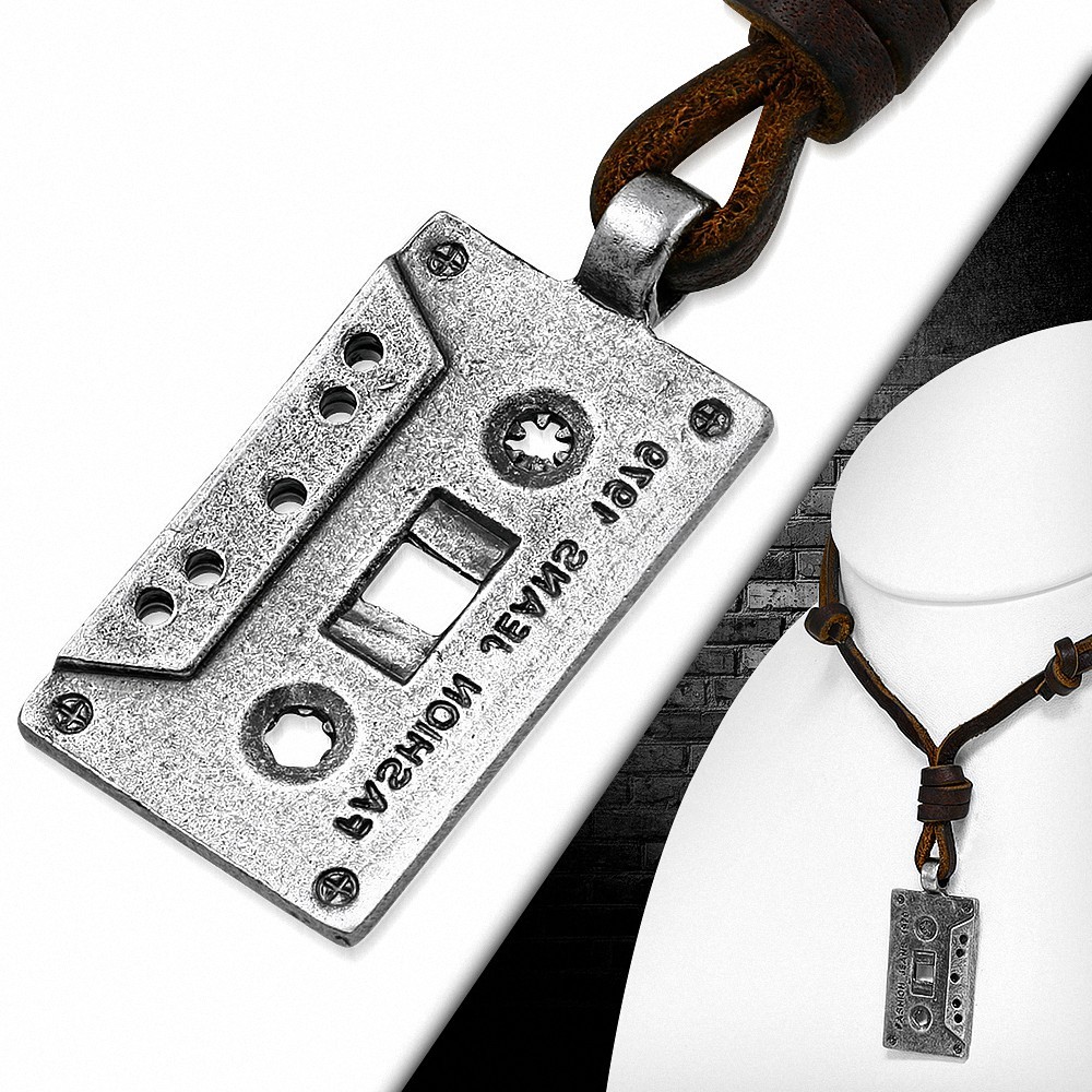 Collier réglable en cuir avec breloque cassette en alliage fashion