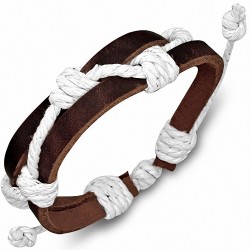 Bracelet ajustable en corde à double enroulement en cuir marron