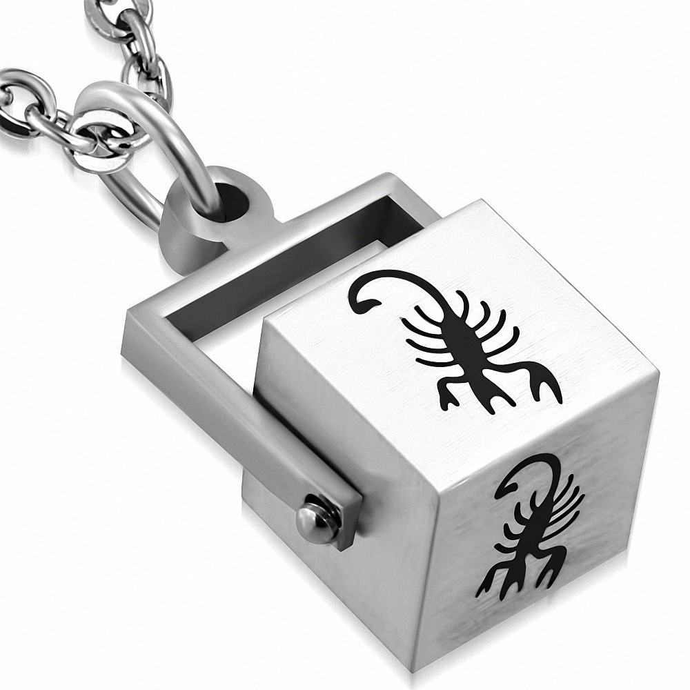 Pendentif homme cube scorpion